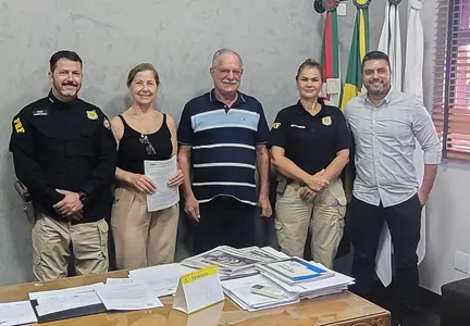Prefeito Ditão Pupio recebeu representantes da PRF