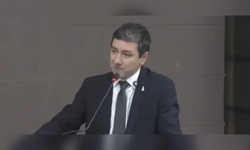 Vereador do PR questiona obrigatoriedade de vacina contra covid para crianças