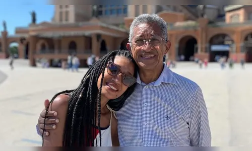 Segundo o pai dela, o deputado Vicentinho, ela enfrentava um câncer no intestino
