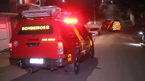Vítima foi atendida pelo Corpo de Bombeiros e encaminhada para receber atendimento médico
