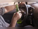 Motorista embriagado é preso após dirigir em zigue-zague em Arapongas