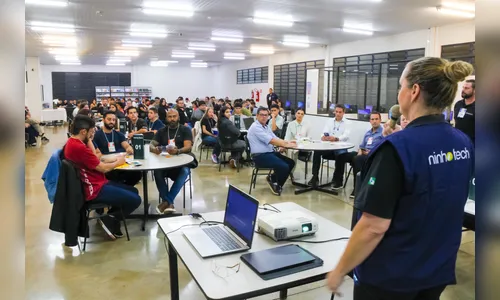 1º Ideathon NinhoTech 2025 reúne jovens e empresários em Arapongas