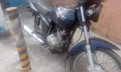 PM apreende moto sem placa e conduzida por menor em Grandes Rios