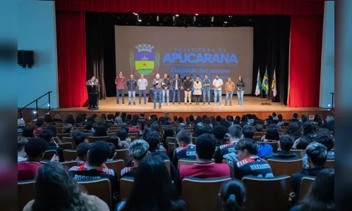 Apucarana entrega premiação aos vencedores da fase municipal dos JEPs