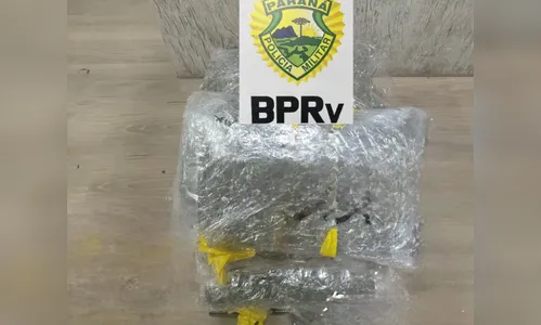 Adolescente é pega na PR-092 com 5,5kg de maconha criada na Holanda