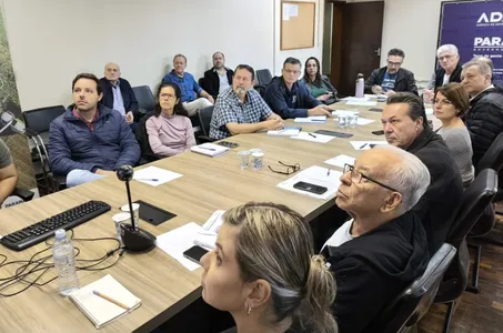 A reunião foi convocada pelo secretário Marcio Nunes e contou com participação online do ministro da Agricultura e Pecuária, Carlos Fávaro.