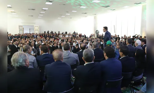 Convênio entre Cohapar e Sanepar vai levar banheiros a mais de 3 mil residências