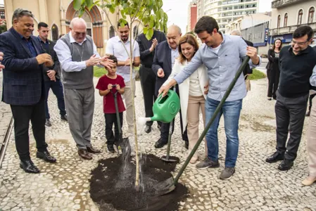 Anúncio foi feito pelo prefeito de Curitiba