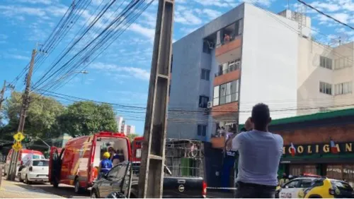 As equipes do Corpo de Bombeiros e PM tiveram muita capacidade em coordenar a entrada no imóvel e imobilizar a vítima