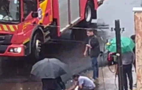 Batida ocorreu na Rua 7 de Setembro