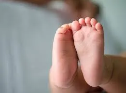 Bebê estava sendo maltratado pela avó