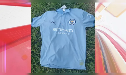 Adolescente é apreendido após furtar camisa do Manchester City em Arapongas (PR)