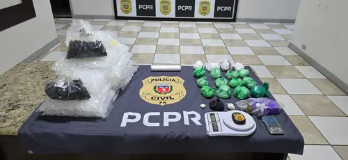 Cocaína e maconha foram apreendidas pela polícia