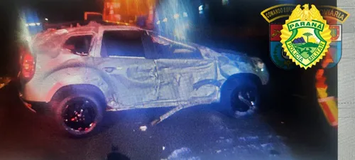 Colisão seguida de capotamento deixa feridos na PR-444 em Mandaguari
