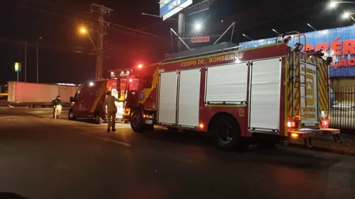 Corpo de Bombeiros esteve no local para prestar atendimento