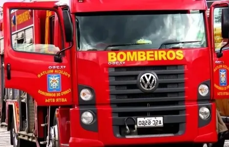 Corpo de Bombeiros foram ao local