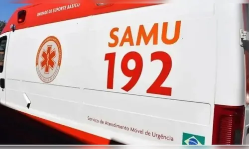 Rapaz é atropelado ao parar no meio da rua para dançar; estado é grave