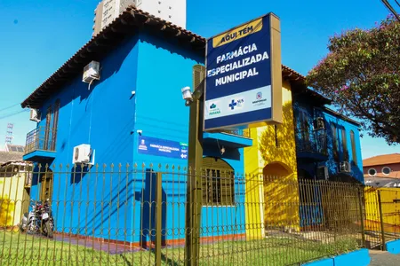 Farmácia Especializada Municipal e Serviço Social estão em nova sede