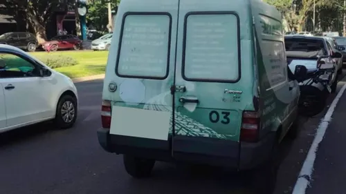 Fiat Fiorino foi apreendida