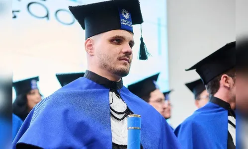 Formando cego é exemplo de superação em universidade do PR