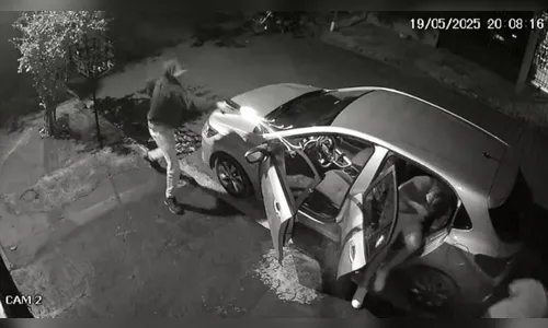 Vídeo mostra jovem sendo morto com 15 tiros no Paraná; veja