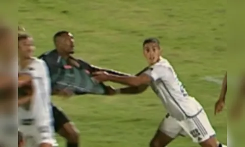 Maringá ironiza não marcação de pênalti em empate com o Atlético-MG; veja