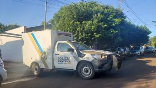 Jovem foi baleado na Rua das Calopsitas, no bairro Padre Ulrico