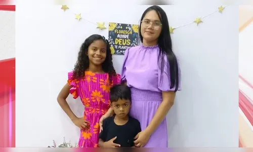 Mãe que perdeu 2 filhos após comerem ovo de Páscoa pede justiça