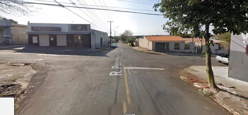 Motociclista fica ferido após colisão com carro no Jardim Ponta Grossa
