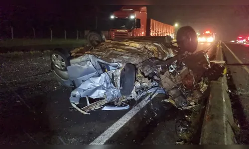Condutor na contramão morre após colidir com ônibus em Cascavel