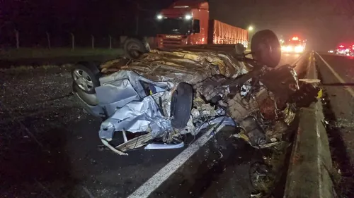 Motorista de Volkswagen Gol  morreu no local