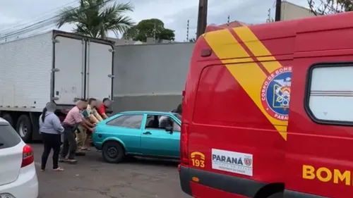 Motorista é atropelado pelo próprio carro em Apucarana