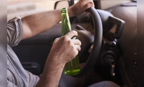 Motorista embriagado é preso após dirigir em zigue-zague em Arapongas