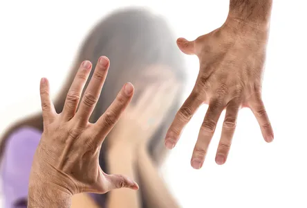 Mulher é agredida pelo irmão durante madrugada em Arapongas