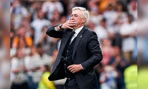 Ancelotti se emociona em despedida do Real Madrid: 