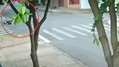 O acidente aconteceu no fim da tarde desta quinta-feira (1º)