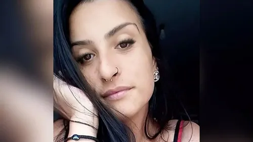 O corpo foi localizado por volta das 20h desta quinta-feira (15).
