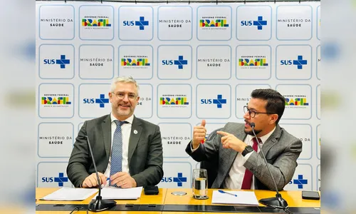 Ministro da Saúde recebe deputado Arilson e prefeitos paranaenses