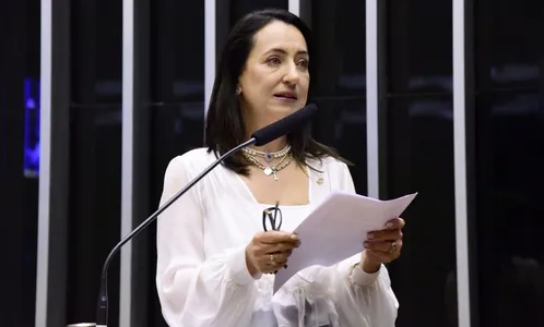 Rosângela Moro quer que pais de bebês reborn sejam atendidos pelo SUS