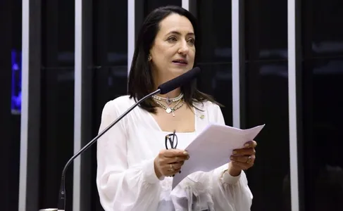 O projeto ainda abre possibilidade para parcerias com instituições públicas ou privadas com o objetivo de promover estudos clínicos e pesquisas sobre o tema