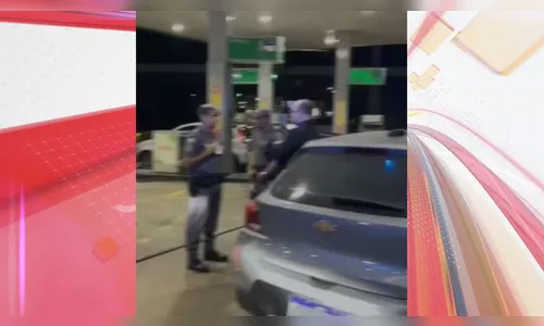 Padre quebra garrafas, xinga e ameaça frentistas em posto de SP