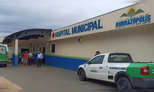 Homem embriagado causa transtorno em hospital de Borrazópolis