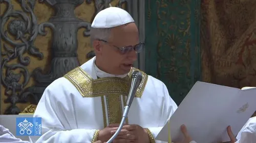 Papa Leão 14 durante missa
