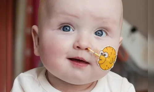 Tratamento inédito reescreve DNA e cura bebê de doença rara