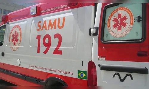 Mulher fica ferida após acidente ao lado da prefeitura de Apucarana