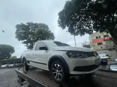 Saveiro foi levada para delegacia de Apucarana
