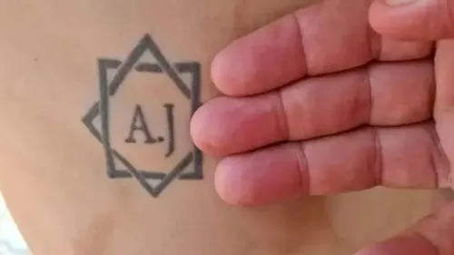 Um dos trabalhadores resgatados foi obrigado a tatuar as iniciais do "patrão"