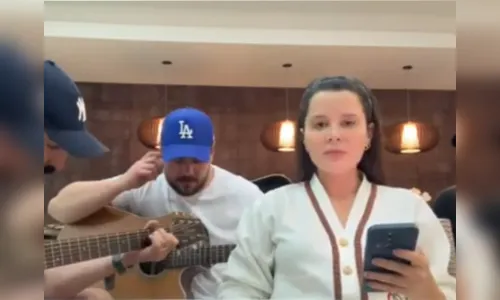 Maraísa apaga música que associa 