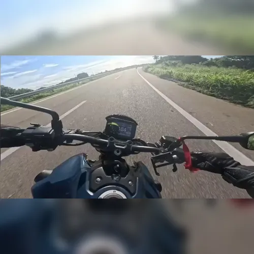 Homem furta moto por 'cachaça' mas desiste após cair na fuga