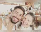 Quem era a mãe de Cauã Reymond, que tinha HIV e morreu em 2019